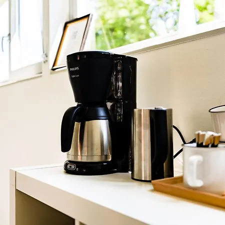 Hotel Schoenes Nr. 2 In Leer / Nuettermoor *