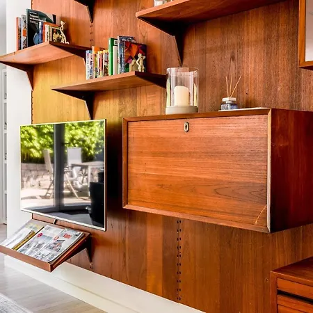 Schoenes Nr. 2 In Leer / Nuettermoor Hotel