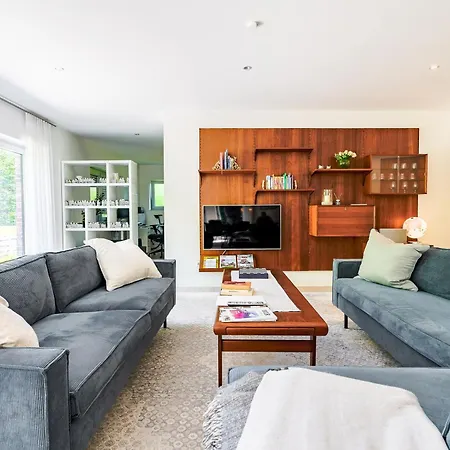 Schoenes Nr. 2 In Leer / Nuettermoor