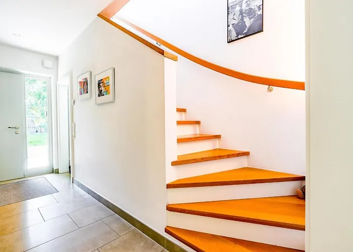 Schoenes Nr. 2 In Leer / Nuettermoor