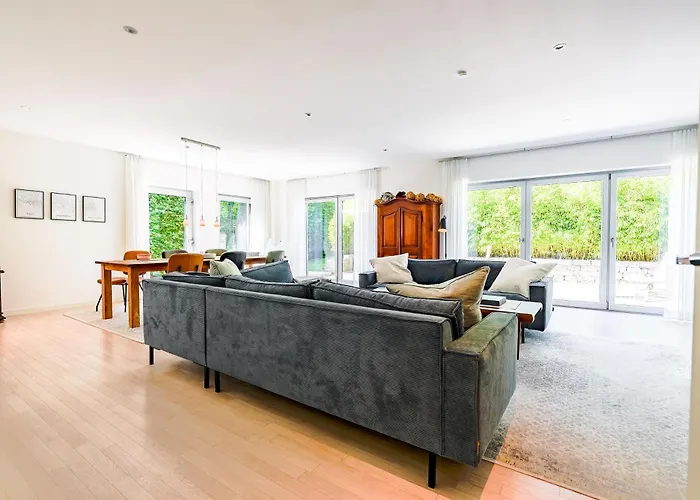 فندق Schoenes Nr. 2 In Leer / Nuettermoor *