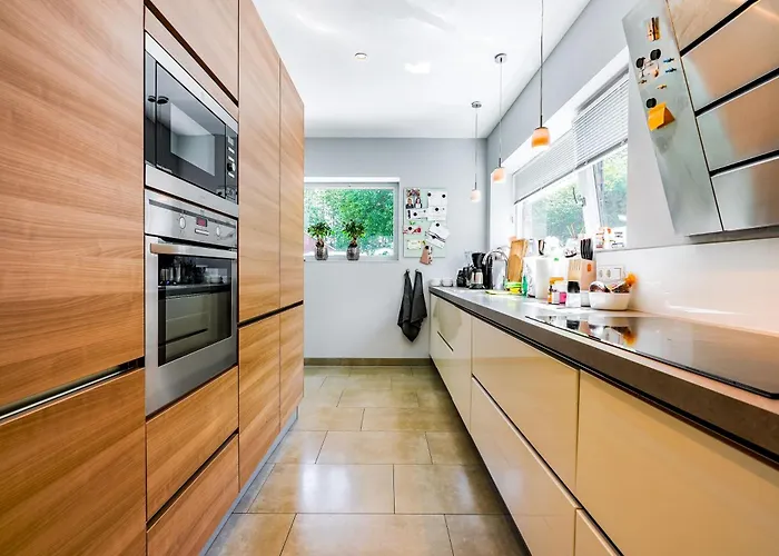 Schoenes Nr. 2 In Leer / Nuettermoor فندق *